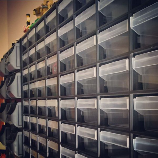 Jonas' LEGO storage