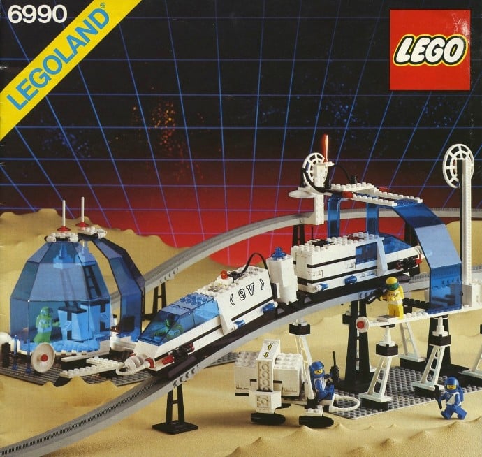 LEGO classic space monorail set . Image: https://brickset.com/sets/6990-1/Monorail-Transport-System